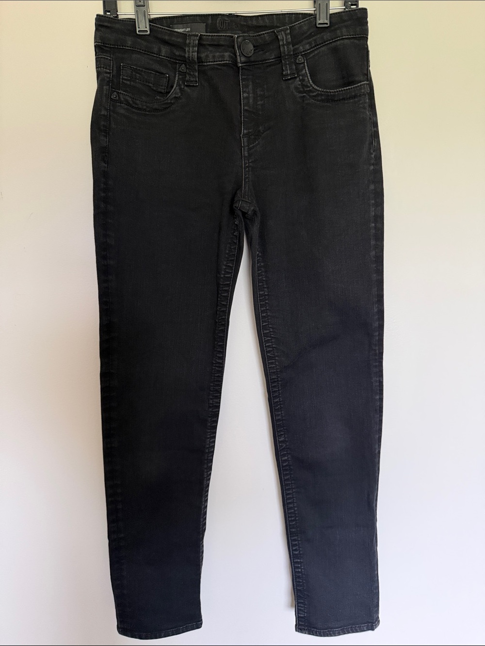 Kut from the Kloth straight Leg Soft Denim